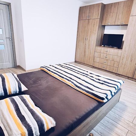 Apartament Dem Radulescu 3 Camere! Râmnicu Vâlcea Exterior foto